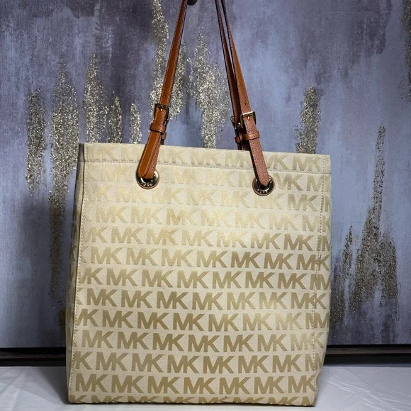 Michael Kors Signature Beige & Tan Logo Shoulder Bag - Picture 3 of 7